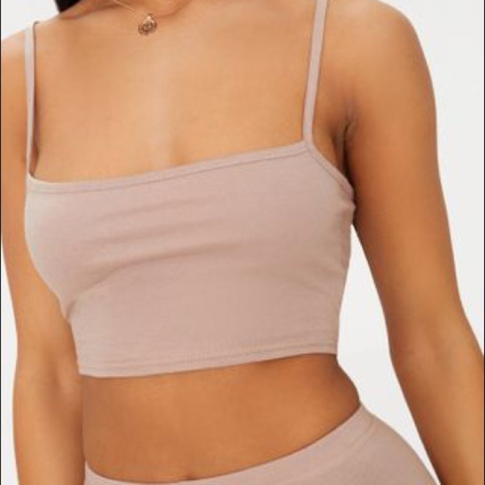 NWT Pretty Little Thing Basic Square Neck Crop Top